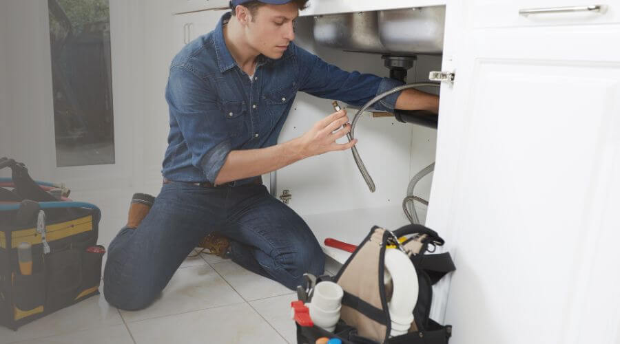 Expert burst pipe repair services in Minerva, OH